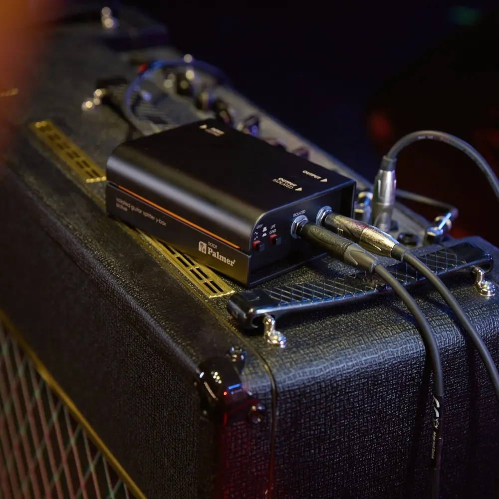 Caja Divisor Activo Guitarra Bajo 2 Salidas Palmer SAAR