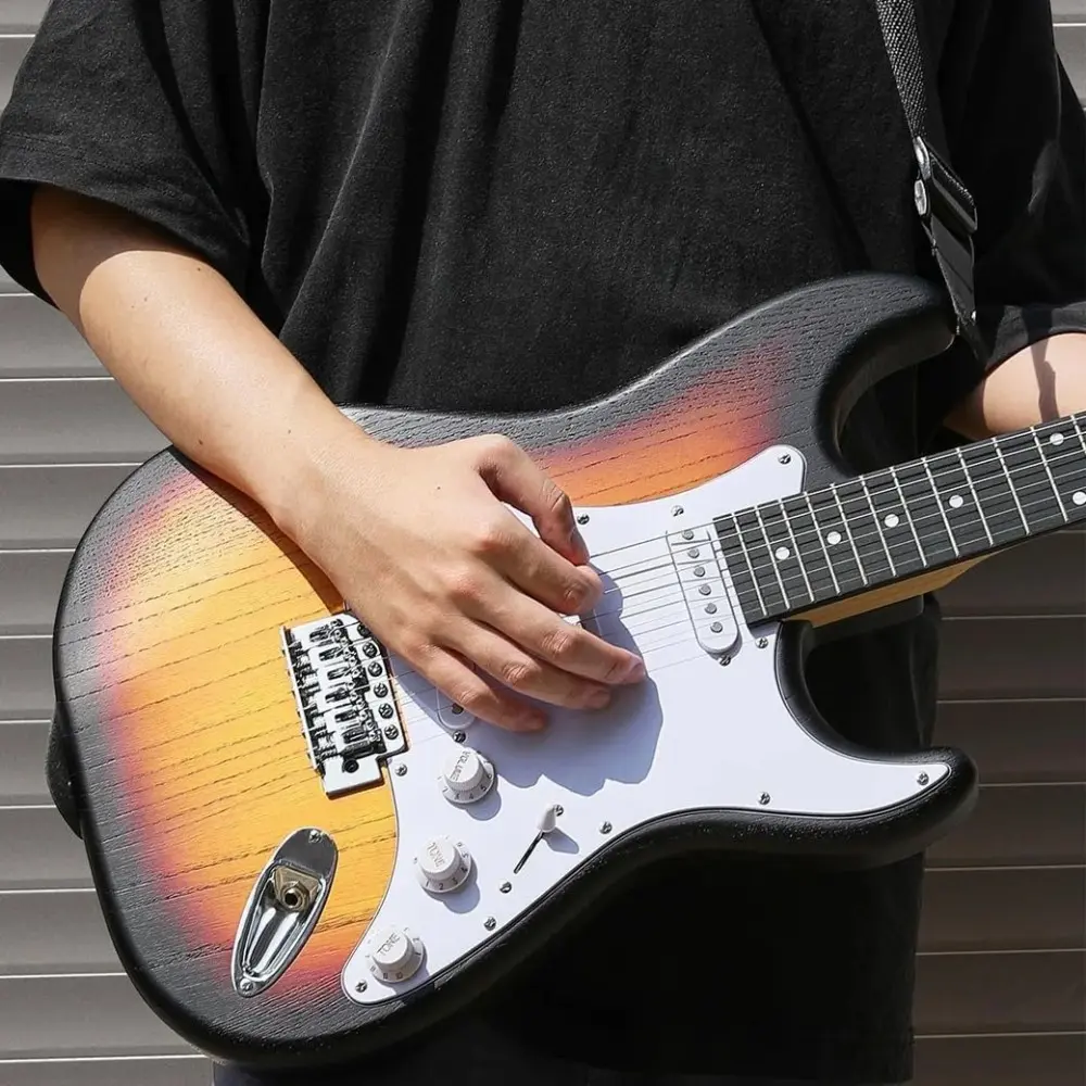 Pack Guitarra Electrica y Amplificador DONNER EC6959