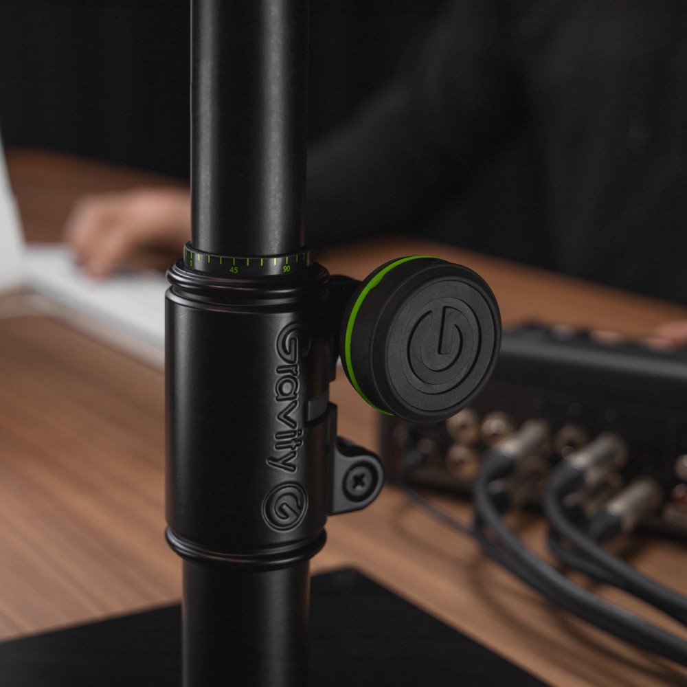 Soportes Monitores de Estudio sobre Mesa Gravity SP3102 Regulable con inclinacion