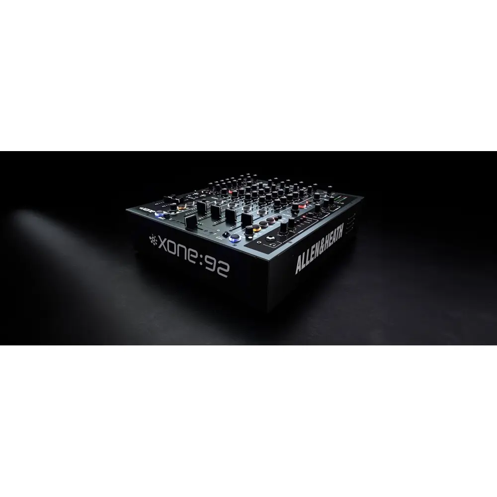 Mixer DJ Allen & Heath XONE:922