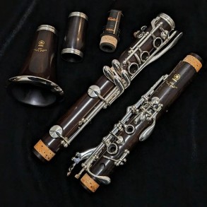 Clarinete Yamaha YCL650