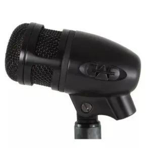 Micrófono dinámico supercardioide Para bombo Cad D88