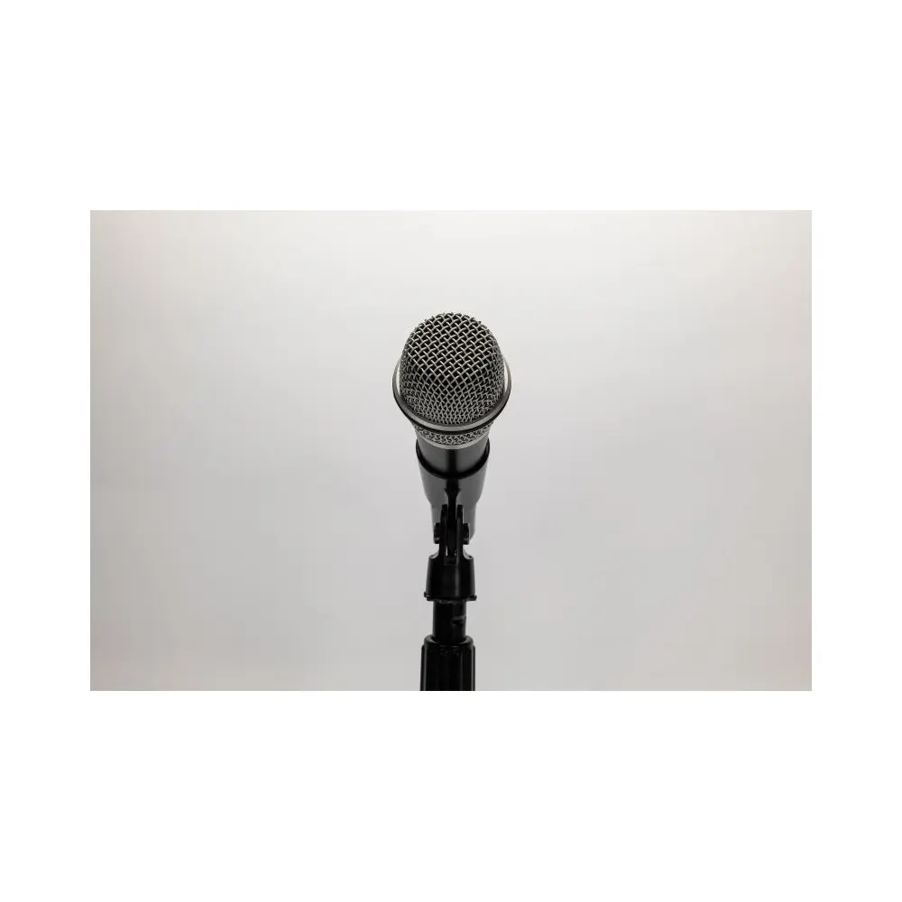 Micrófono de mano dinámico supercardioide con switch Cad D27