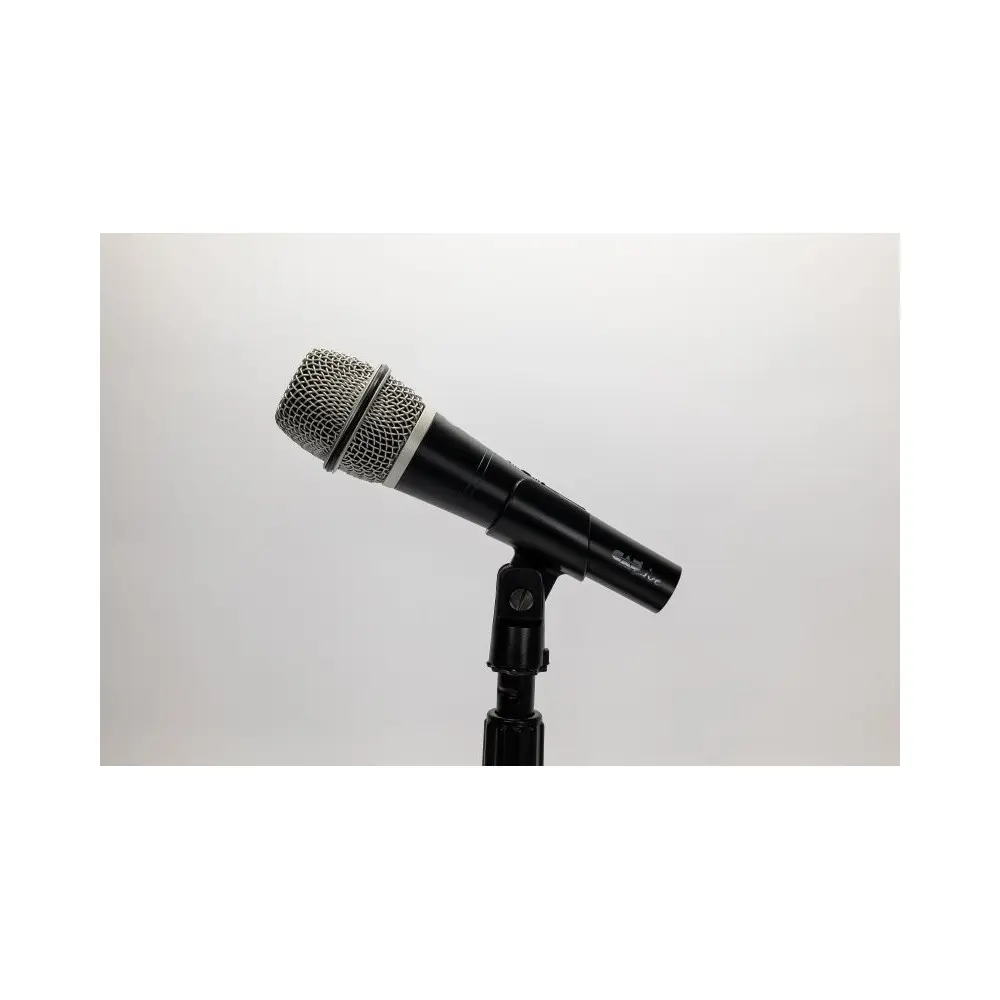 Micrófono dinámico supercardioide con interruptor de encendido y apagado Cad D27