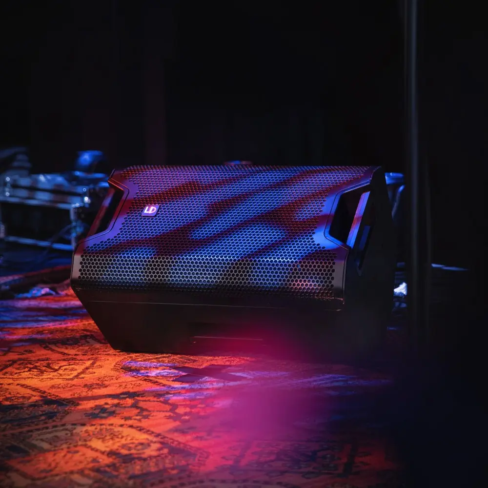 Sistema PA 2 Bafles 12" LD Systems ICOA Mixer Yamaha Soportes y Cables Adam