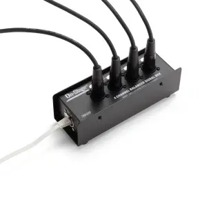 Caja de 4 Canales Ethernet Macho On-Stage OSPRO-SNK4BF